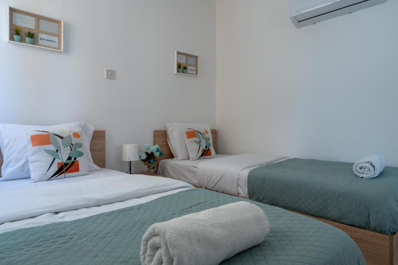 Andrea 3-Bedroom Apt In Mackenzie Larnaca Buitenkant foto